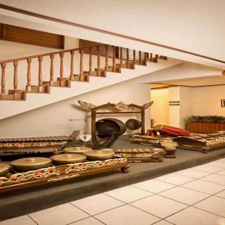 Paniisan Hotel Бандунг Экстерьер фото